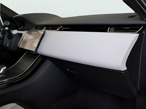 New 2026 Land Rover Range Rover Evoque Dynamic SE image 20