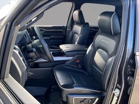 Used 2024 RAM 1500 Laramie image 11