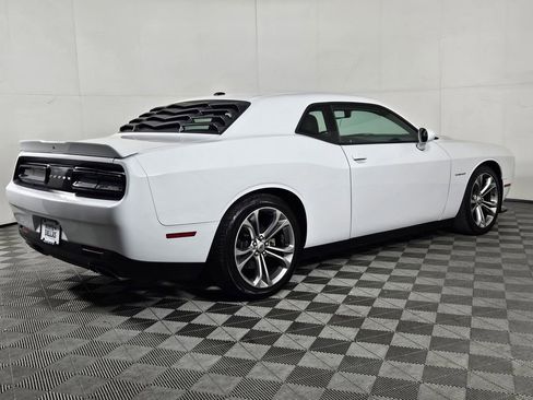 Used 2021 Dodge Challenger R/T RWD image 4