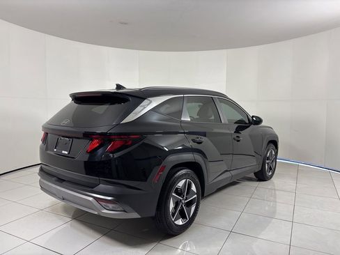 Certified 2025 Hyundai Tucson SEL FWD image 5