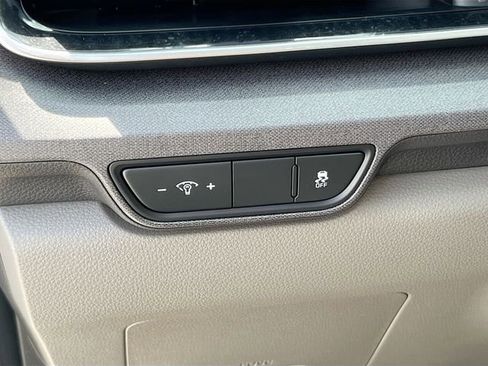New 2026 Kia Carnival EX FWD image 10
