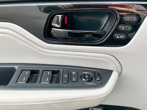 Used 2021 Honda Odyssey Touring image 18
