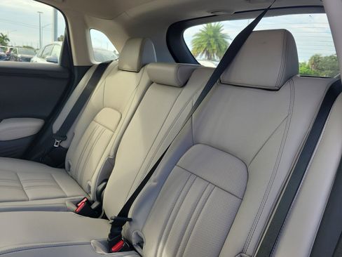 New 2026 Honda HR-V EX-L image 11