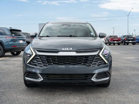 Used 2024 Kia Sportage EX FWD image 8