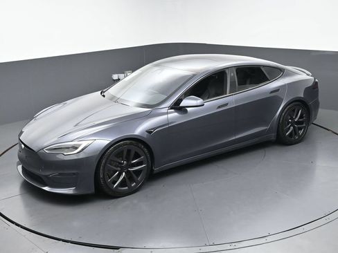 Used 2022 Tesla Model S Plaid AWD/4WD image 39