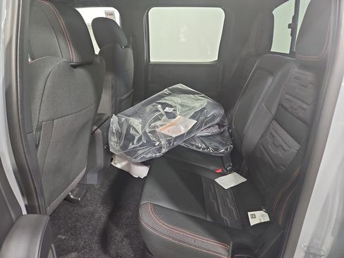 New 2026 Nissan Frontier PRO-4X AWD/4WD image 23