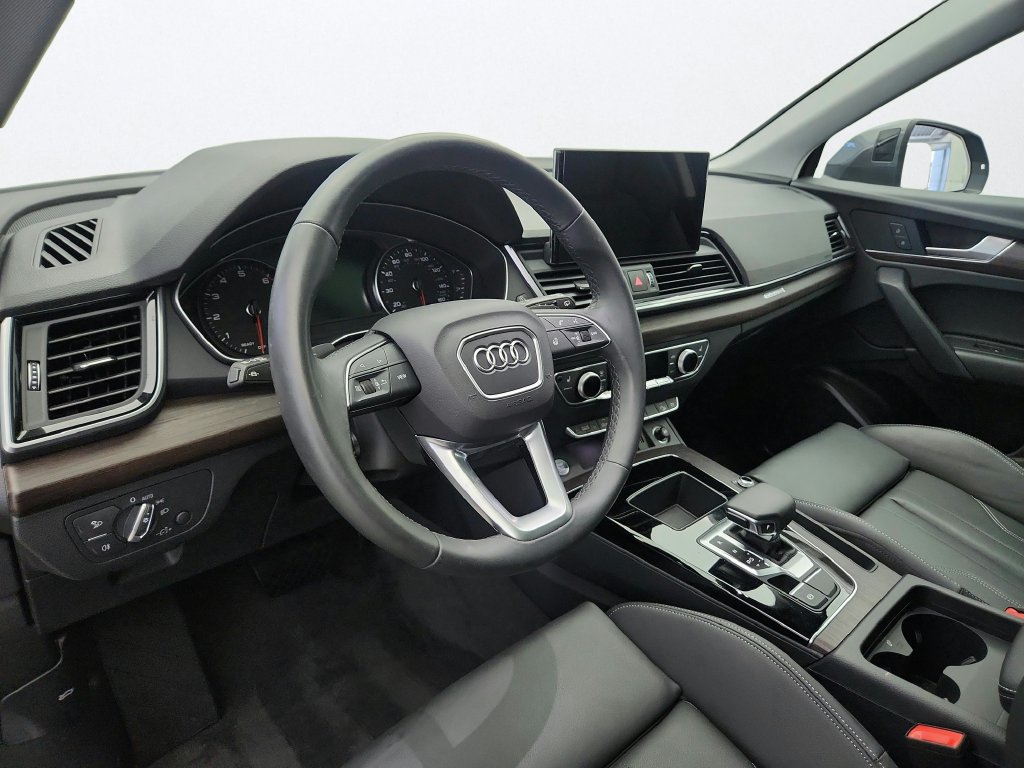 Used 2024 Audi Q5 2.0T Premium AWD/4WD image 10