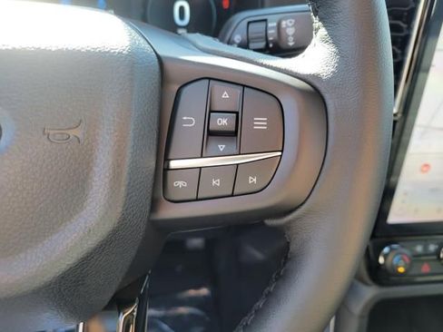 New 2025 Ford Ranger Lariat w/ FX4 Off-Road Package image 29