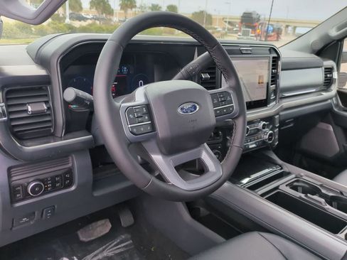 New 2026 Ford F250 Lariat w/ Lariat Premium Package AWD/4WD image 10