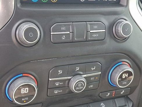 Used 2022 Chevrolet Silverado 2500 LT w/ Z71 Chrome Sport Edition image 11