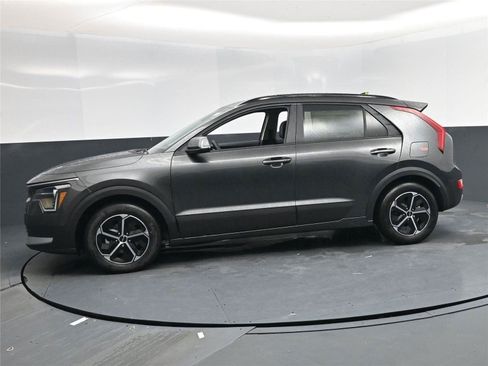 New 2026 Kia Niro EX image 6