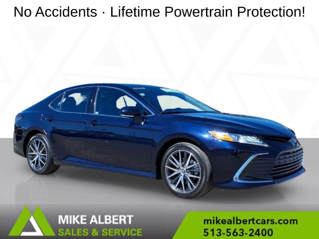 Used 2022 Toyota Camry XLE FWD image 1