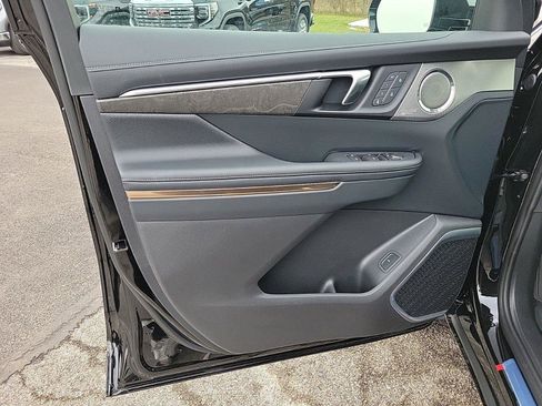 New 2026 Buick Enclave Avenir w/ Super Cruise Package image 19