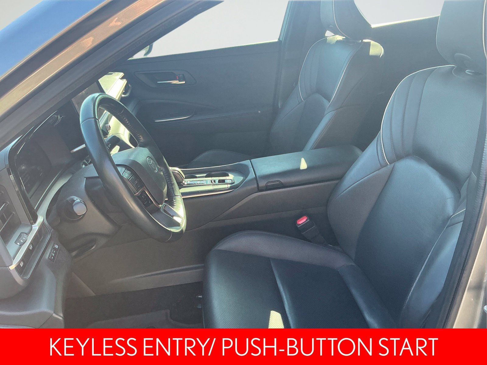 Used 2023 Toyota Crown AWD/4WD image 11