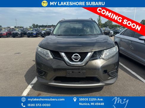 Used 2016 Nissan Rogue SV w/ SV Moonroof Package AWD/4WD image 2