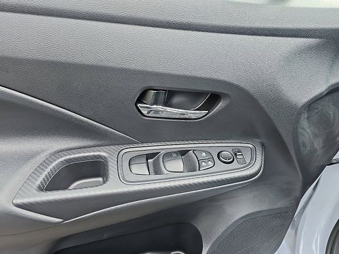 Certified 2025 Nissan Versa SV w/ Trunk Package image 13