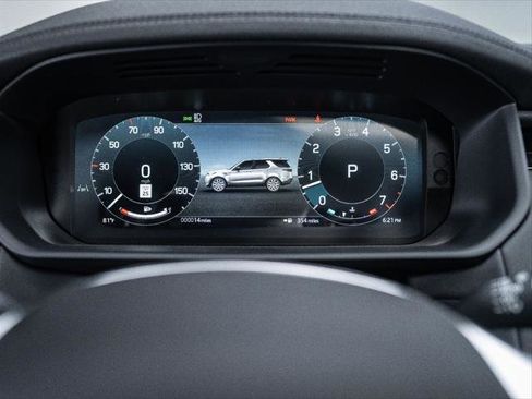 New 2025 Land Rover Discovery S image 22