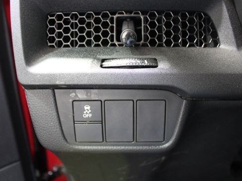 Used 2024 Honda CR-V EX image 8