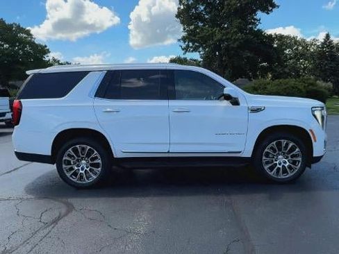 Certified 2025 GMC Yukon Denali AWD/4WD image 9