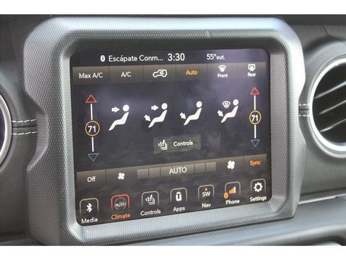 Used 2023 Jeep Wrangler Unlimited Sahara w/ Cold Weather Group AWD/4WD image 22