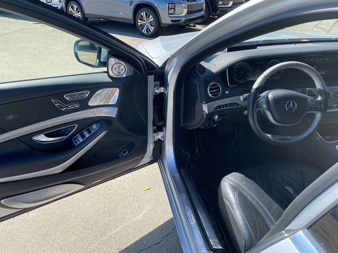Used 2016 Mercedes-Benz S 550 4MATIC Sedan image 10