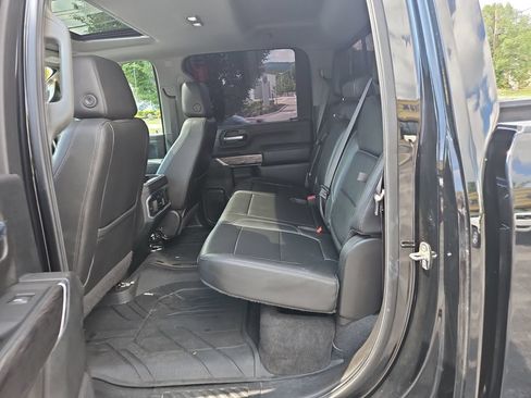 Used 2020 Chevrolet Silverado 2500 LTZ w/ LTZ Convenience Package AWD/4WD image 26