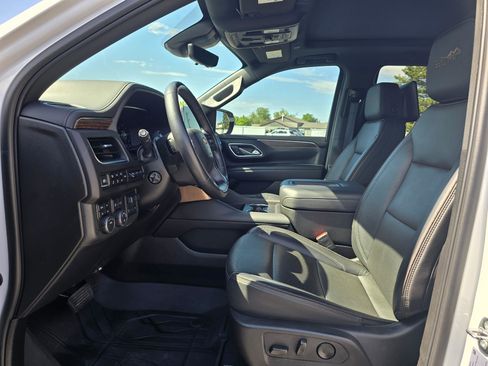 Used 2024 Chevrolet Tahoe High Country w/ Advanced Technology Package AWD/4WD image 11