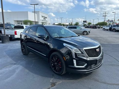 Certified 2023 Cadillac XT5 Sportv AWD/4WD image 4