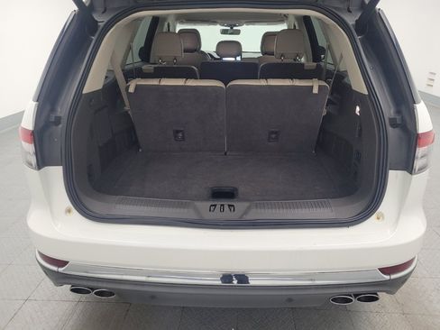 Used 2020 Lincoln Aviator Reserve w/ Elements Package Plus RWD image 29
