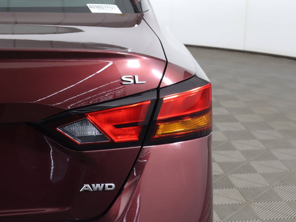 Used 2023 Nissan Altima 2.5 SL AWD/4WD image 17