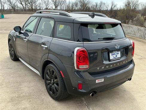 Used 2019 MINI Cooper Countryman S w/ Storage Package image 4
