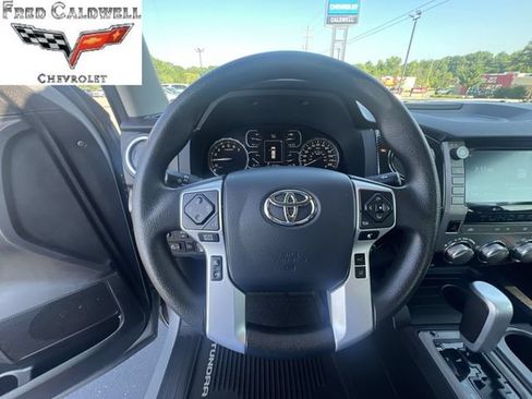 Used 2020 Toyota Tundra SR5 w/ SR5 Upgrade Package RWD image 17