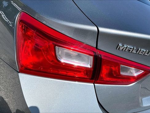 Used 2024 Chevrolet Malibu LT FWD image 28