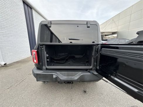 Used 2023 Ford Bronco Outer Banks image 20