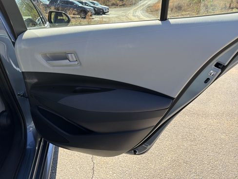 Used 2026 Toyota Corolla LE image 15