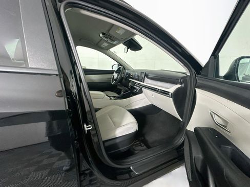 Used 2025 Hyundai Tucson SEL FWD image 30