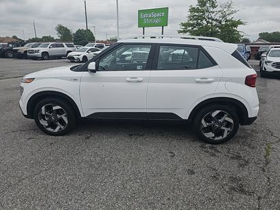 Used 2024 Hyundai Venue SEL