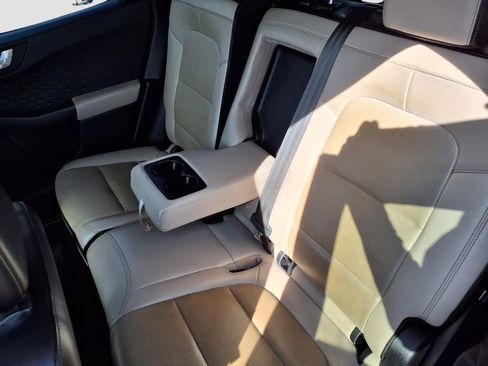 Used 2020 Ford Escape Titanium w/ Titanium Premium Package 2.0 image 33