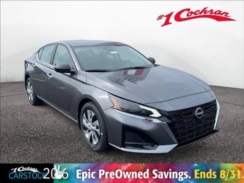 Used 2024 Nissan Altima 2.5 S FWD image 1