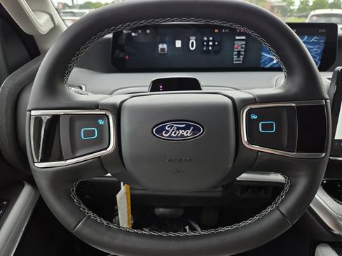 New 2026 Ford Expedition Max Platinum w/ Driver's Package AWD/4WD image 20