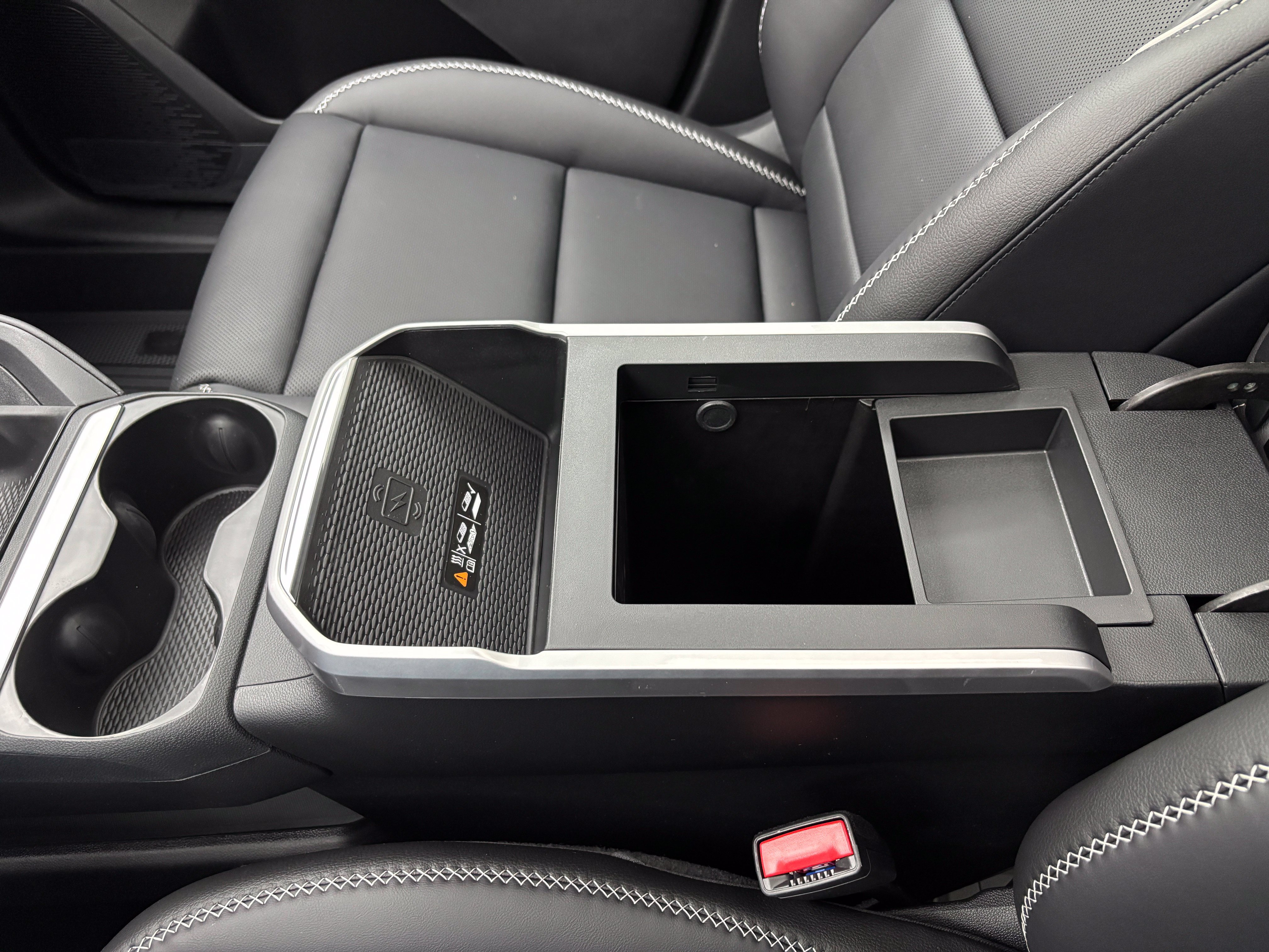 New 2027 GMC Terrain Denali w/ LPO, Floor Liner Package AWD/4WD image 33