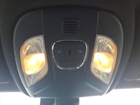 Used 2024 Jeep Compass Trailhawk image 21