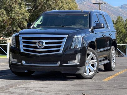 Used 2015 Cadillac Escalade Luxury