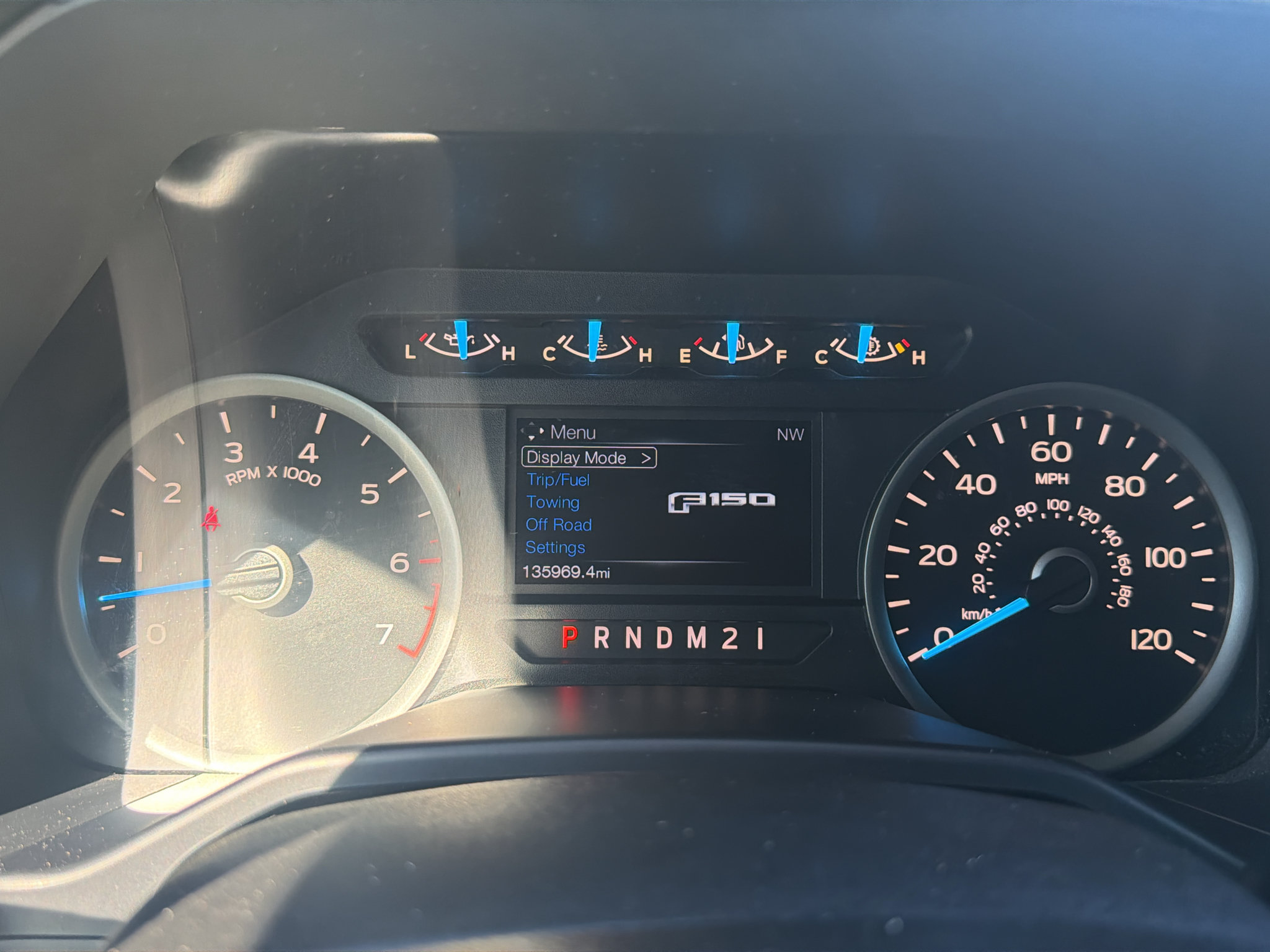 Used 2017 Ford F150 XLT w/ Equipment Group 302A Luxury AWD/4WD image 14
