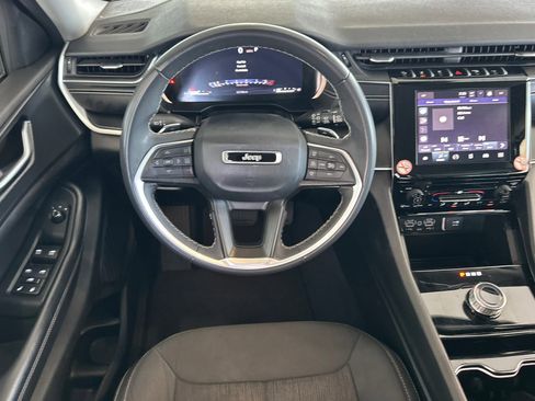 Certified 2023 Jeep Grand Cherokee L Laredo AWD/4WD image 14
