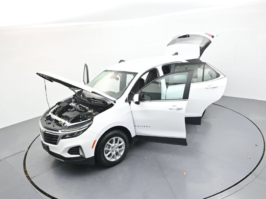 Used 2024 Chevrolet Equinox LT AWD/4WD image 33