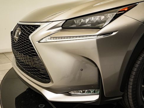 Used 2017 Lexus NX 200t FWD image 3