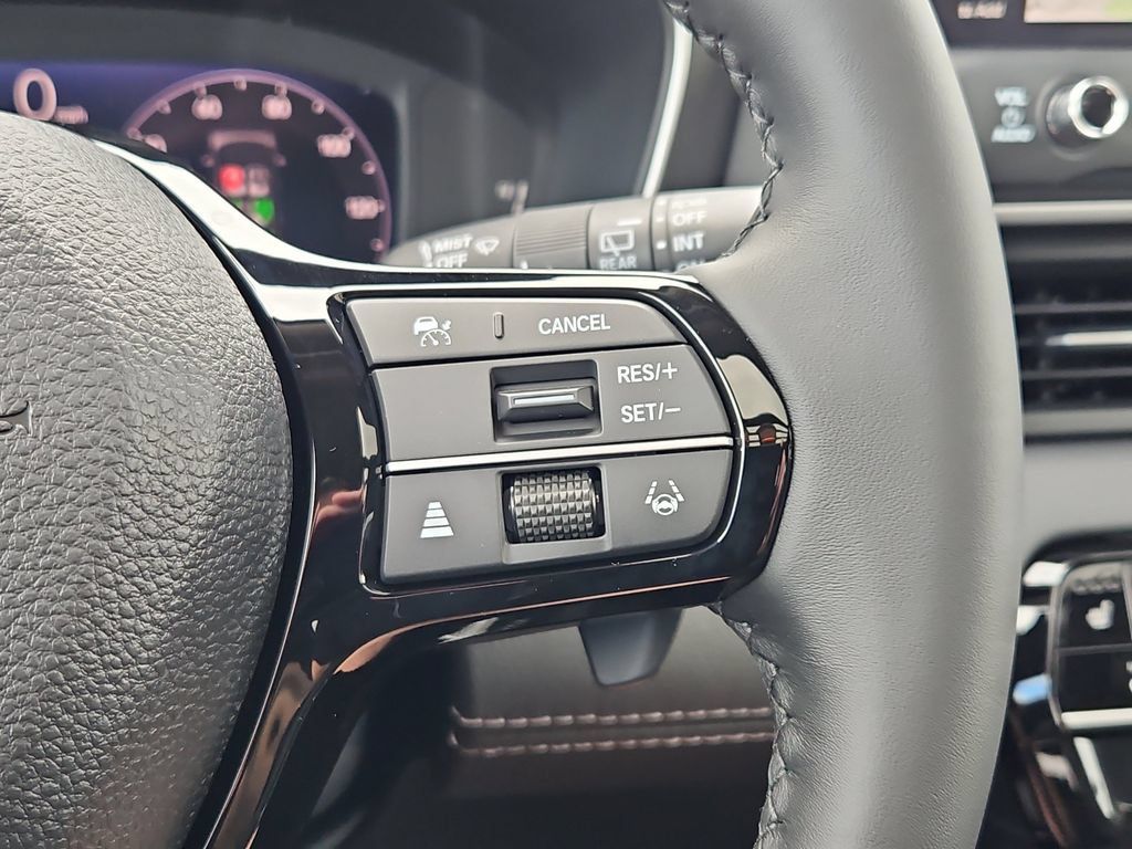 New 2026 Honda Pilot Touring image 18