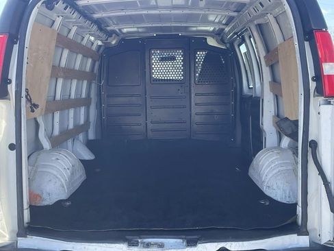 Used 2020 GMC Savana 2500 w/ Driver Convenience Package image 11