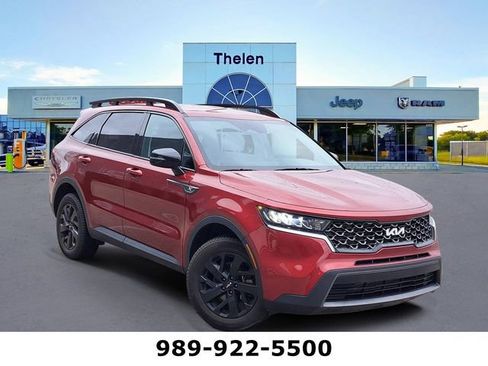 Used 2023 Kia Sorento S image 1